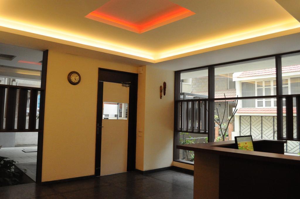 Ixora Suites Bangalore Dış mekan fotoğraf