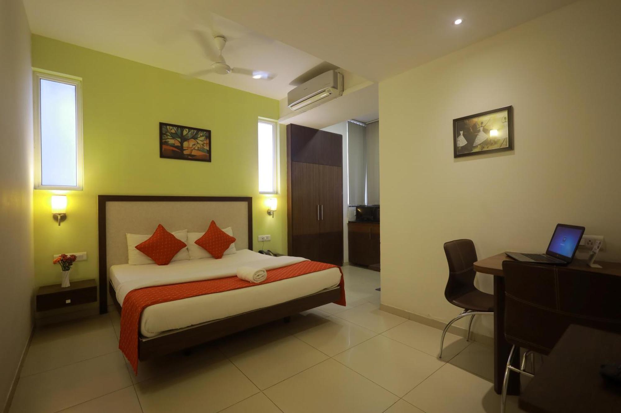 Ixora Suites Bangalore Dış mekan fotoğraf