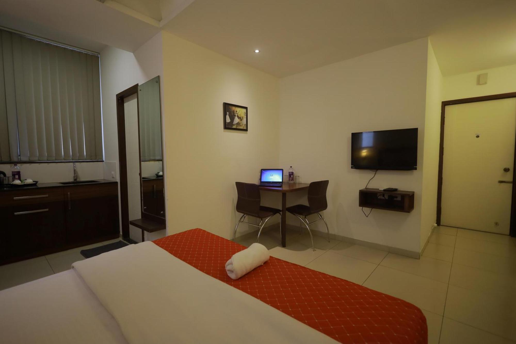 Ixora Suites Bangalore Dış mekan fotoğraf