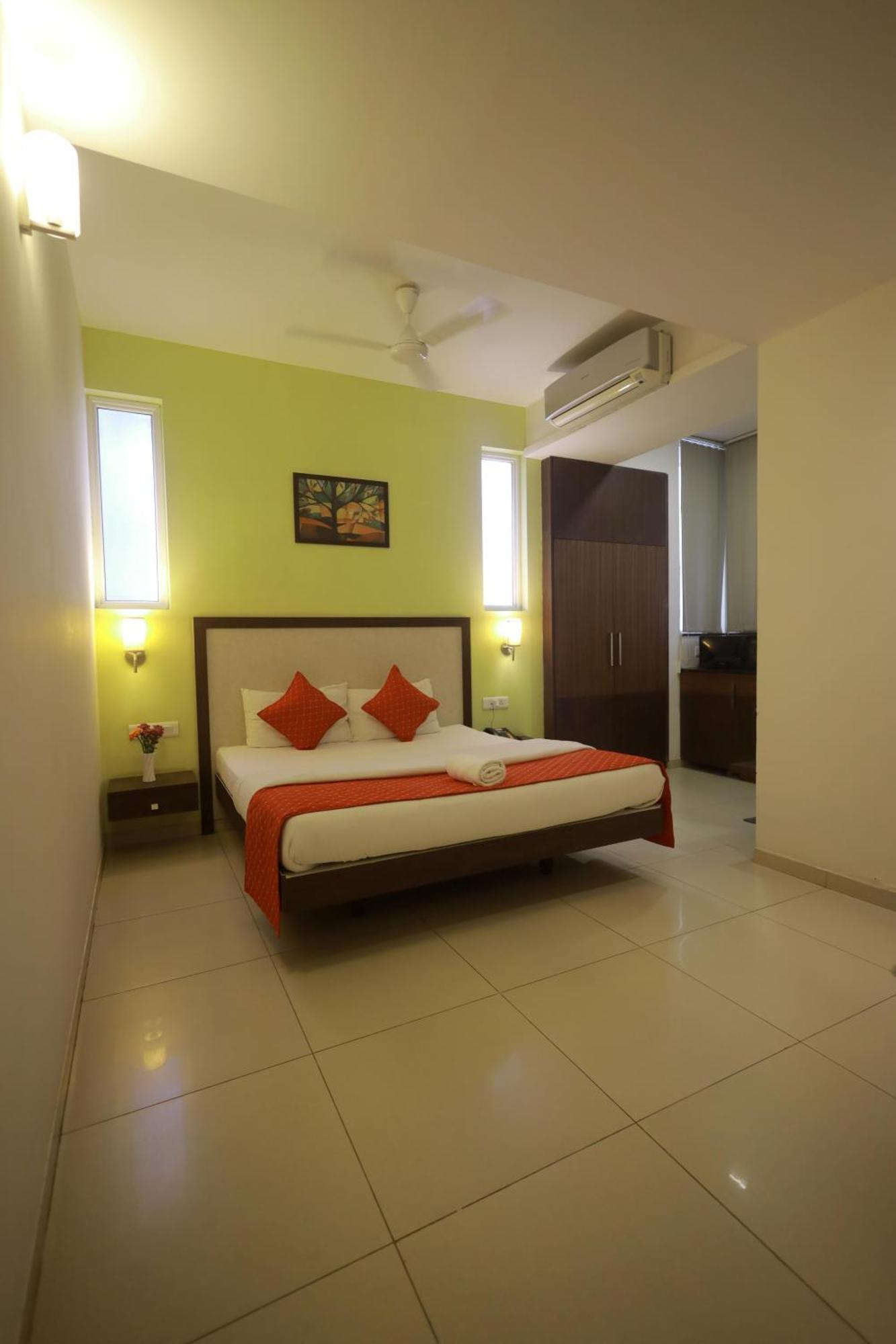 Ixora Suites Bangalore Dış mekan fotoğraf