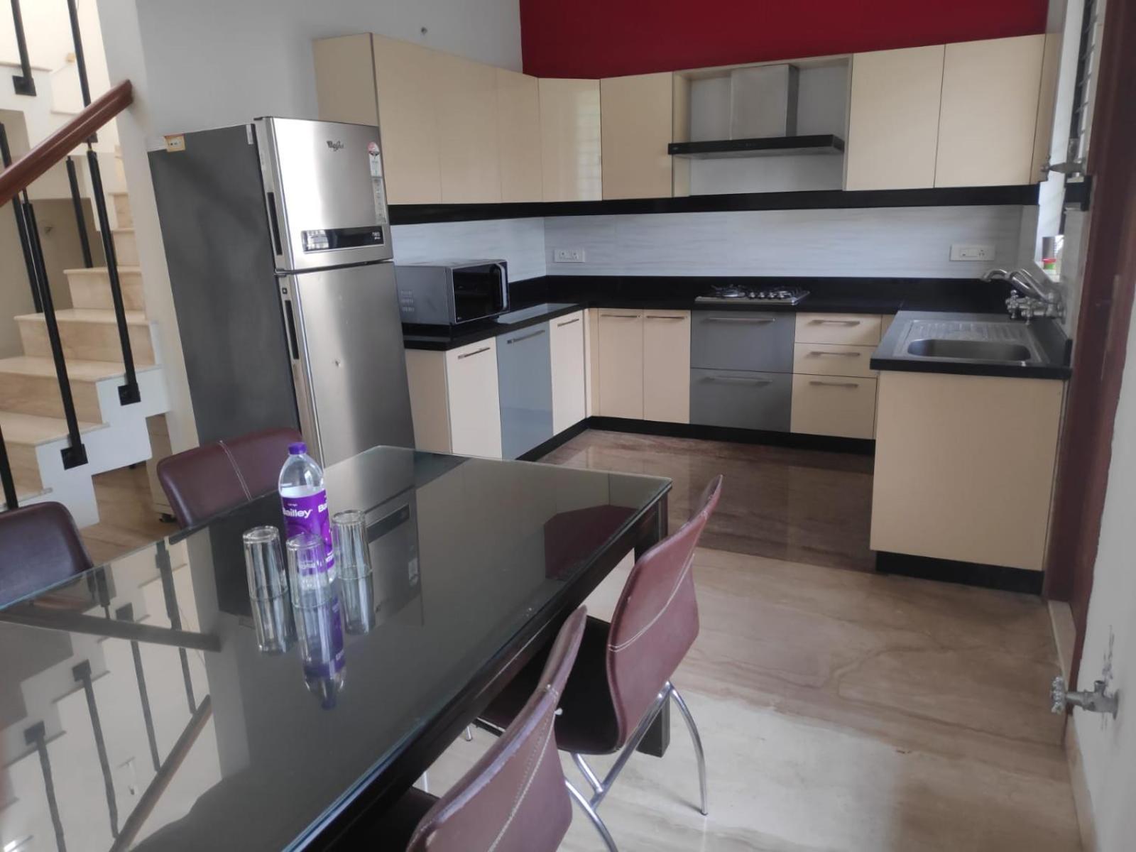 Ixora Suites Bangalore Dış mekan fotoğraf