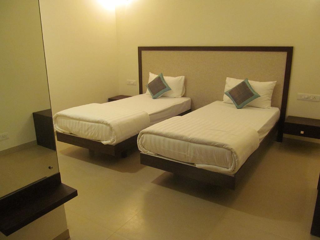 Ixora Suites Bangalore Dış mekan fotoğraf
